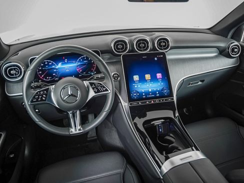 Certified 2026 Mercedes-Benz GLC 300 image 14