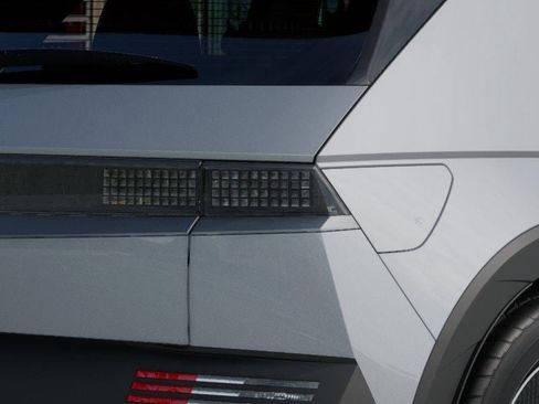 New 2027 Hyundai Ioniq 5 SE RWD image 10