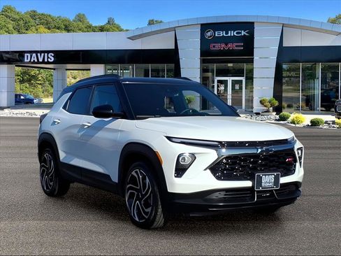 Used 2026 Chevrolet TrailBlazer RS w/ Convenience Package image 1