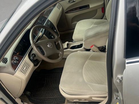 Used 2007 Buick LaCrosse CX image 5