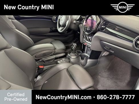 Certified 2024 MINI Cooper 2-Door Hardtop image 18