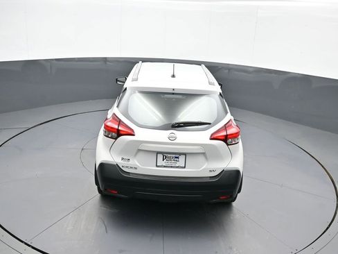 Used 2018 Nissan Kicks SV image 37