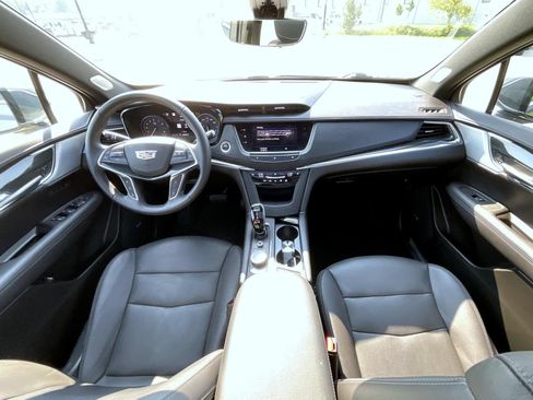 Used 2021 Cadillac XT5 Premium Luxury AWD/4WD image 15