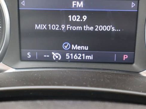 Used 2024 GMC Terrain SLT FWD image 10