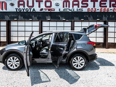 Used 2014 Toyota RAV4 Limited w/ Technology Package AWD/4WD image 16