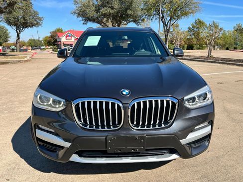 Used 2018 BMW X3 xDrive30i image 2