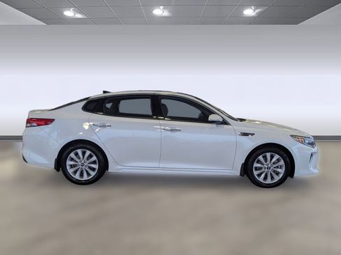 Used 2018 Kia Optima EX w/ Technology Package image 8
