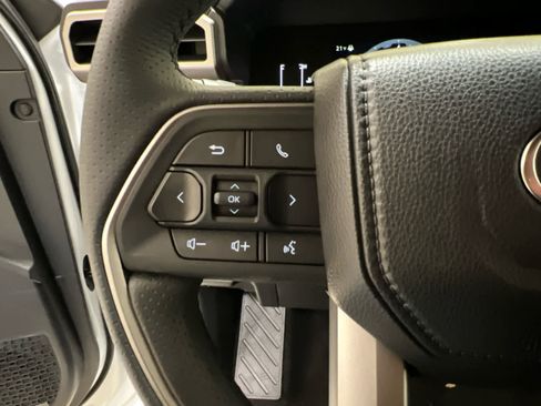 New 2026 Toyota 4Runner SR5 image 15