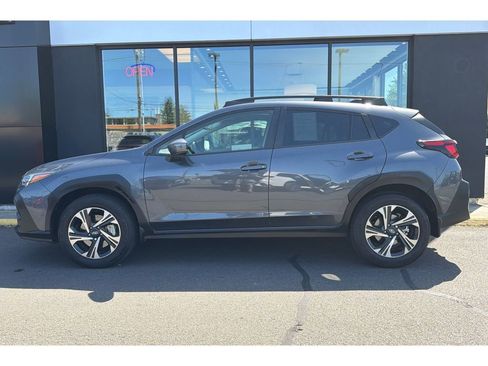 Used 2024 Subaru Crosstrek 2.0i Premium AWD/4WD image 9