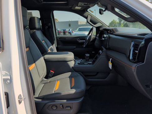 New 2026 GMC Sierra 1500 AT4 w/ AT4 Premium Package AWD/4WD image 42