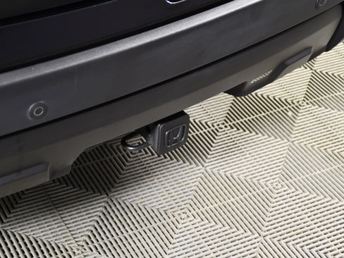 Certified 2024 Honda Passport Black Edition image 16