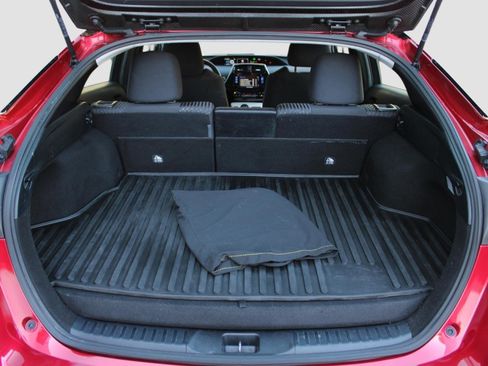 Used 2018 Toyota Prius Prime Plus image 28