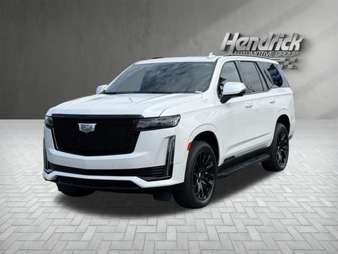 Used 2024 Cadillac Escalade Sport w/ LPO, ONYX Package RWD image 5