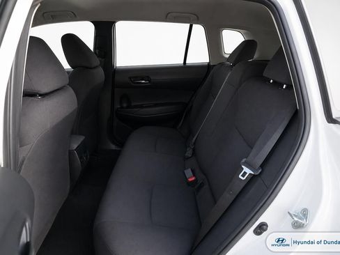 Used 2023 Toyota Corolla Cross LE AWD/4WD image 11