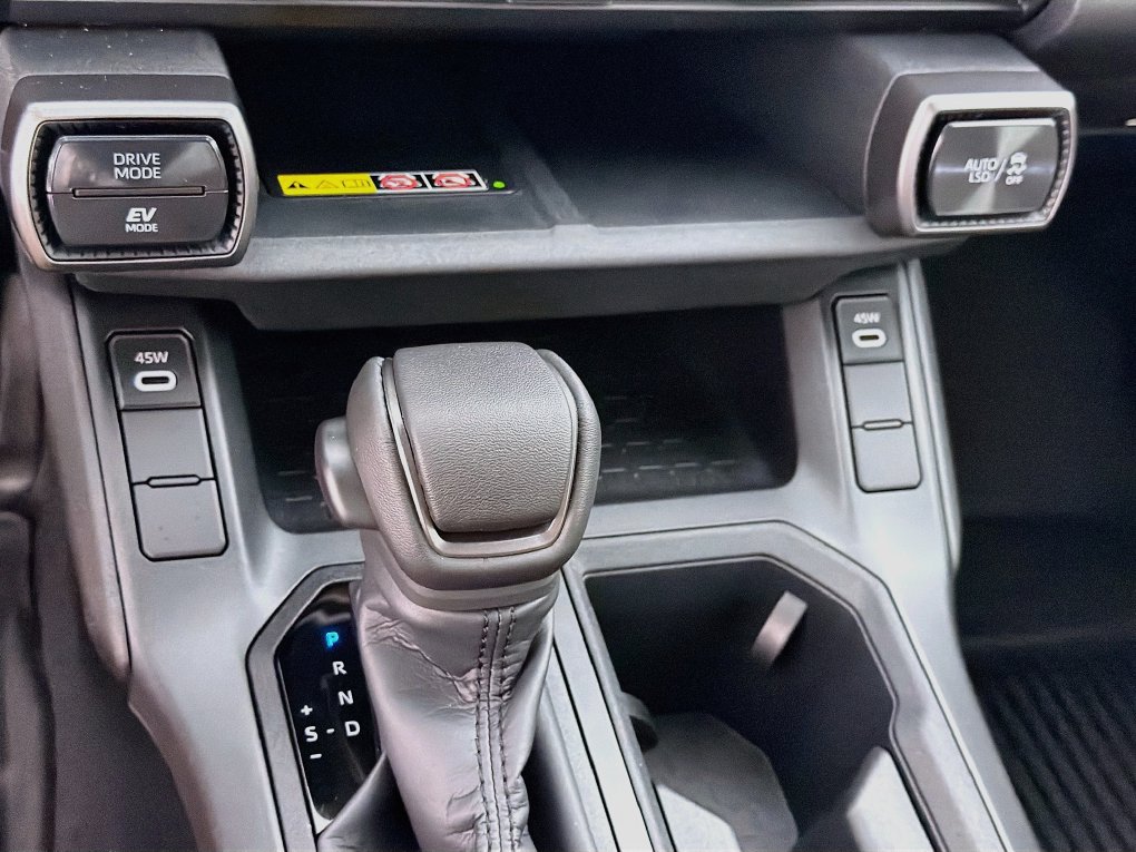 Used 2026 Toyota RAV4 XLE Premium w/ Weather Package FWD image 19