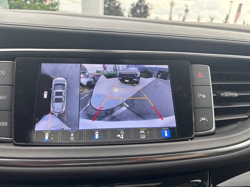 Used 2023 Buick Enclave Avenir w/ Trailering Package, 5000 lbs. AWD/4WD image 15