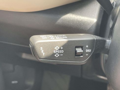 Certified 2025 Audi Q5 Prestige AWD/4WD image 24