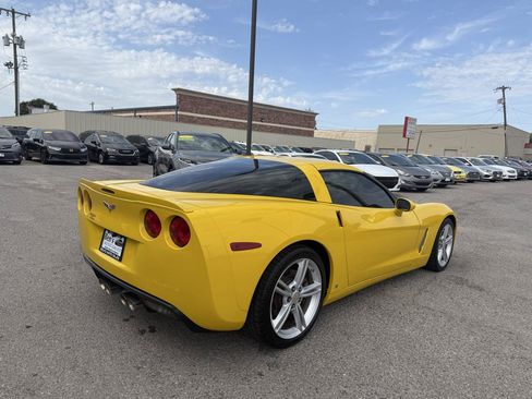 Used 2008 Chevrolet Corvette Coupe RWD image 6