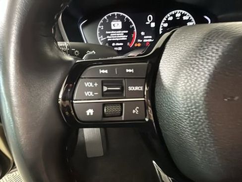 Used 2025 Honda Civic Sport image 16