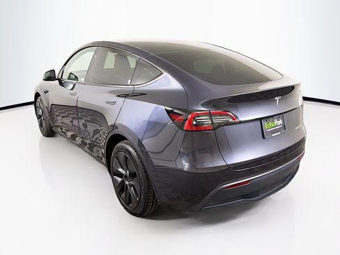 Used 2024 Tesla Model Y Long Range AWD/4WD image 5