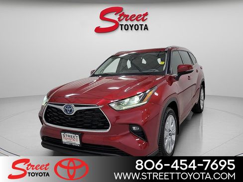 Used 2022 Toyota Highlander Limited image 1