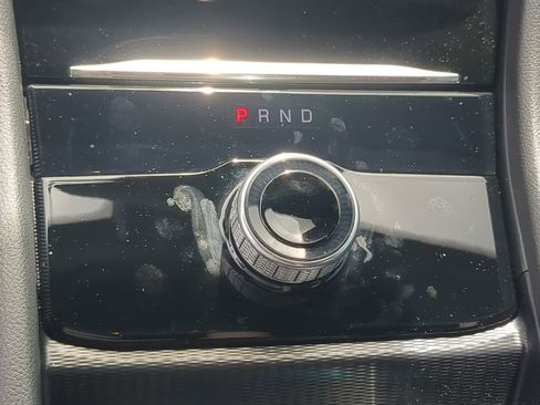 Used 2025 Jeep Grand Cherokee Altitude image 16