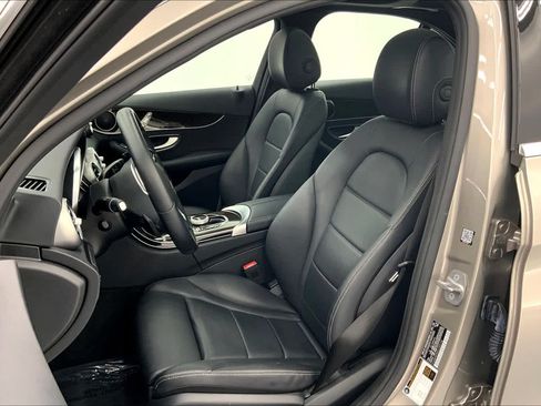 Certified 2019 Mercedes-Benz C 300 Sedan image 18