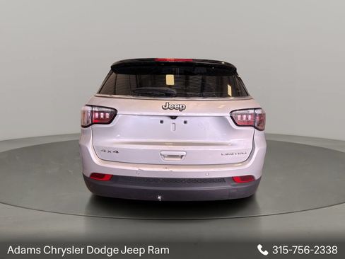 Used 2025 Jeep Compass Limited AWD/4WD image 7