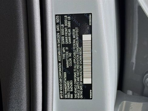 New 2026 Volvo XC90 T8 Plus w/ Protection Package Premier image 35