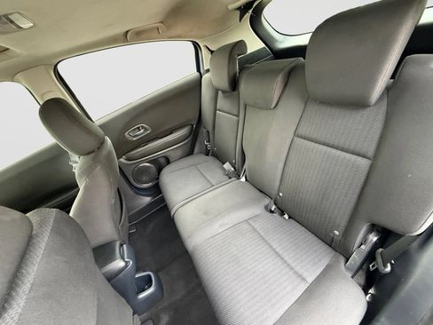 Used 2018 Honda HR-V EX image 15
