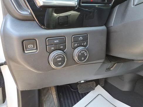 Used 2023 Chevrolet Silverado 1500 LT image 17