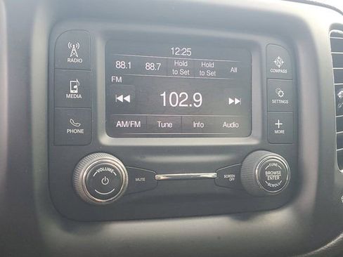 Used 2018 Jeep Compass Latitude w/ Cold Weather Group image 25