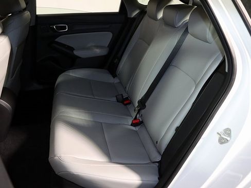 Certified 2025 Acura Integra Base image 13