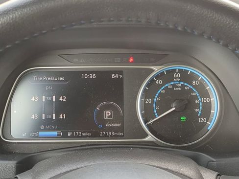 Certified 2020 Nissan Leaf SV Plus image 24