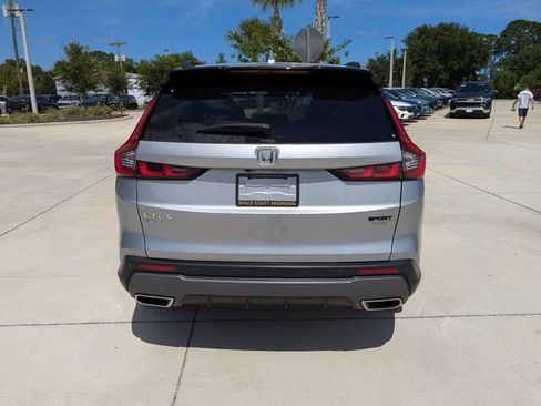 Used 2023 Honda CR-V Sport Touring image 9