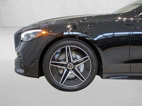 Certified 2025 Mercedes-Benz C 300 4MATIC Sedan image 10