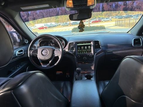 Used 2018 Jeep Grand Cherokee High Altitude image 24