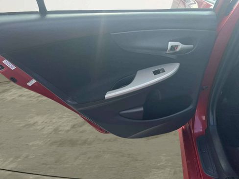 Used 2012 Toyota Corolla S FWD image 24