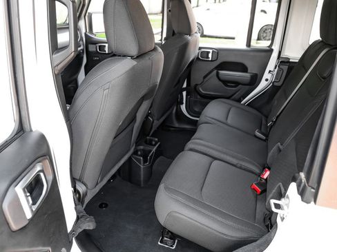 Used 2022 Jeep Wrangler Unlimited Sport image 49