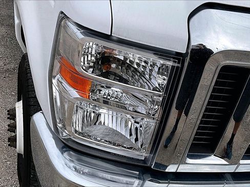 New 2024 Ford E-450 and Econoline 450 Super Duty w/ Power Windows & Locks Group image 15