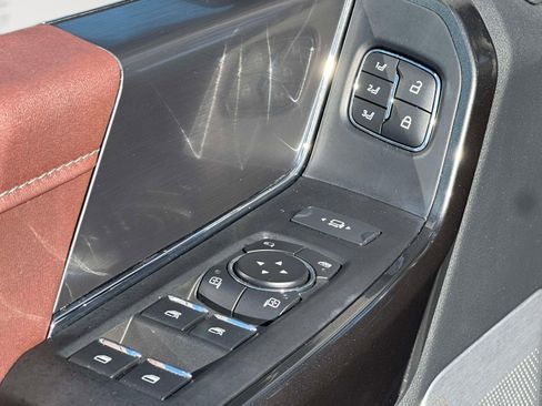 Used 2021 Ford F150 Lariat w/ Equipment Group 502A High image 22