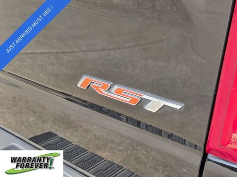 Used 2023 Chevrolet Silverado 1500 RST RWD image 6