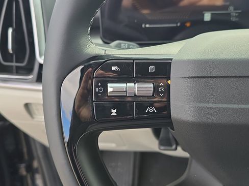 New 2026 Kia Sorento S w/ S Panoramic Sunroof Package FWD image 30