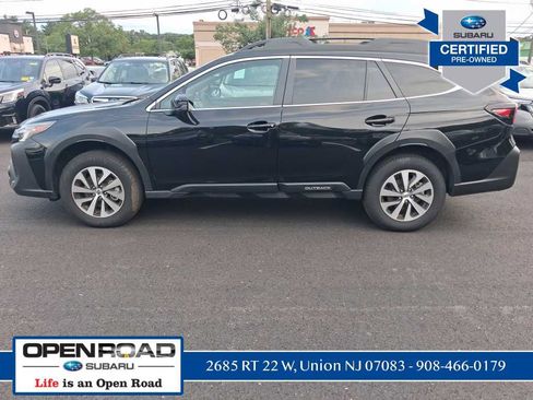 Used 2025 Subaru Outback Premium AWD/4WD image 7
