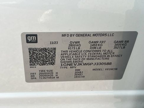 Used 2023 Chevrolet Traverse RS AWD/4WD image 33