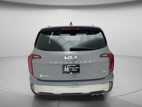 Used 2025 Kia Telluride S AWD/4WD image 6