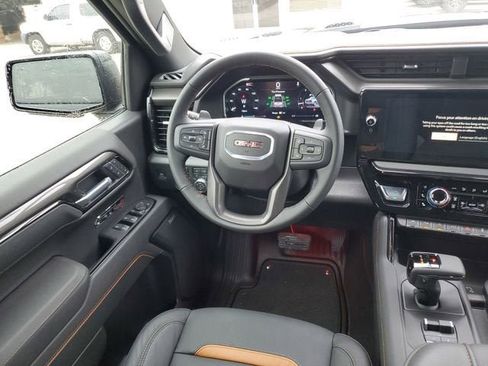 New 2026 GMC Sierra 1500 AT4 w/ AT4 Premium Package AWD/4WD image 14