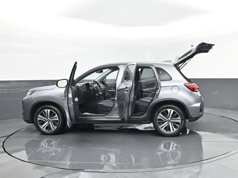 Used 2024 Mitsubishi Outlander Sport ES AWD/4WD image 30