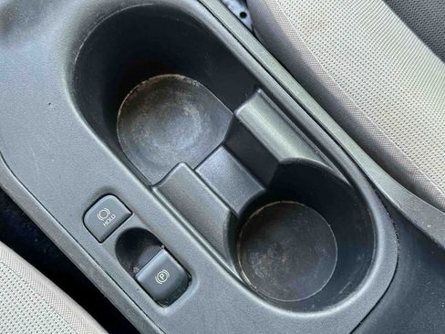 Used 2023 Toyota Corolla LE FWD image 31