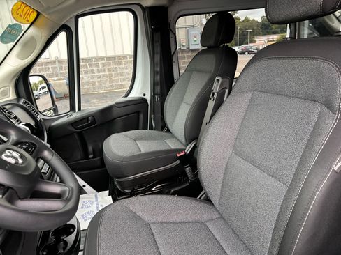Used 2023 RAM ProMaster 1500 FWD image 12